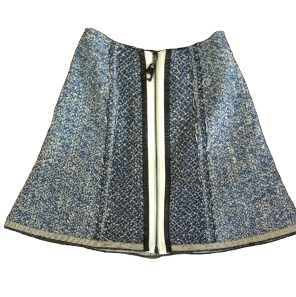 Louis Vuitton Women's Wool Skirt Size 36 (6) Authentic - Picture 1 of 6